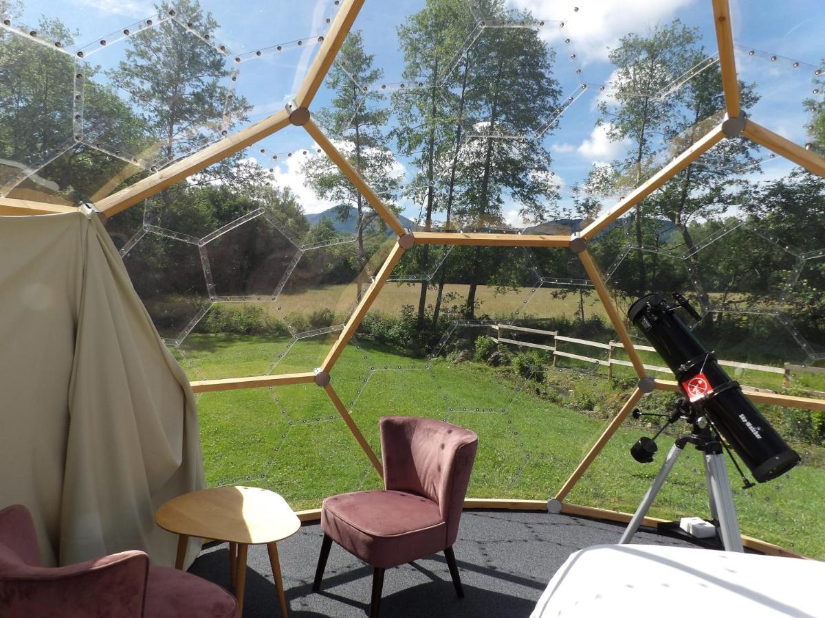Camping 3 Etoiles - Piscine Chauffee - Vue Montagne Saint-Girons  Exteriör bild
