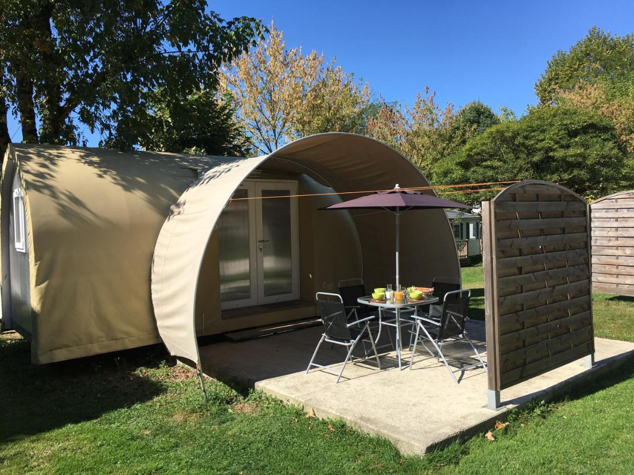 Camping 3 Etoiles - Piscine Chauffee - Vue Montagne Saint-Girons  Exteriör bild