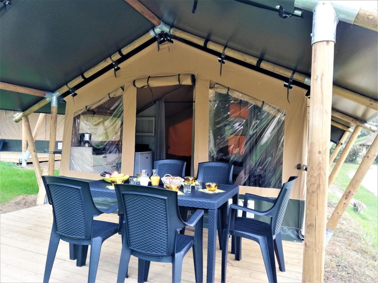 Camping 3 Etoiles - Piscine Chauffee - Vue Montagne Saint-Girons  Exteriör bild